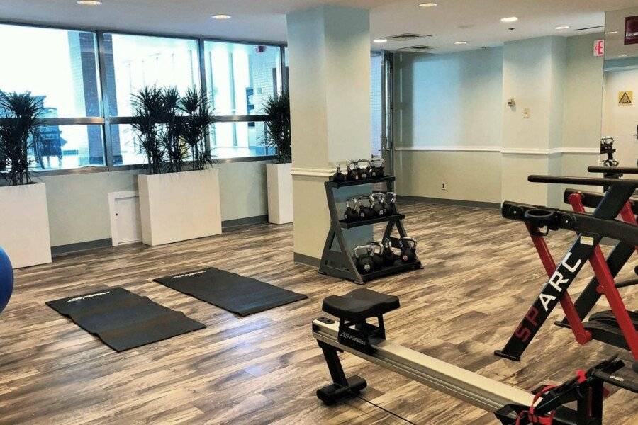 Hilton Newark Airport fitness centre