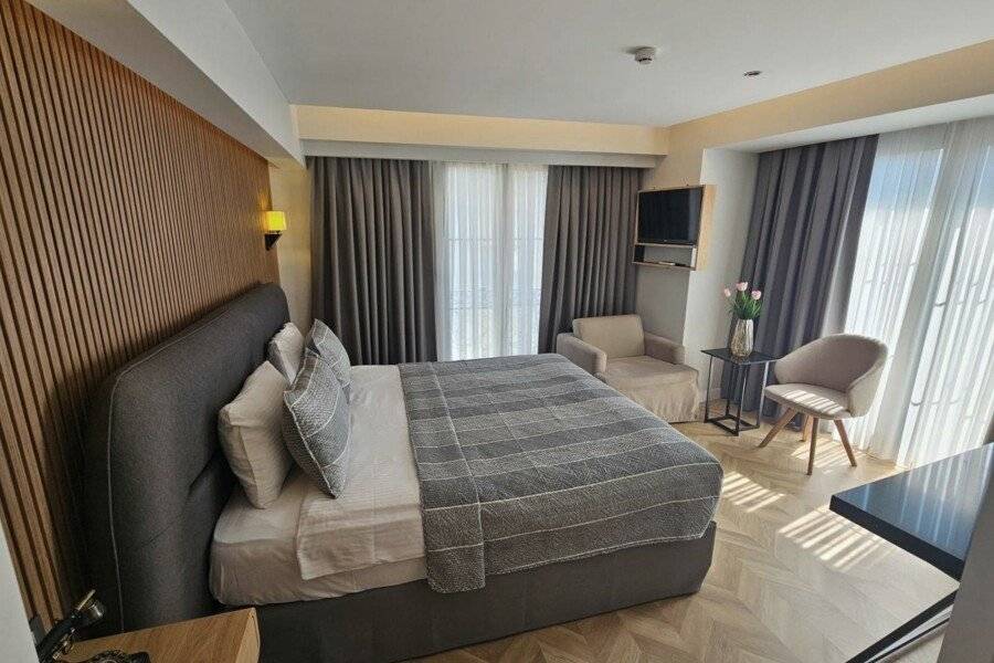 Anthemis Hotel hotel bedroom