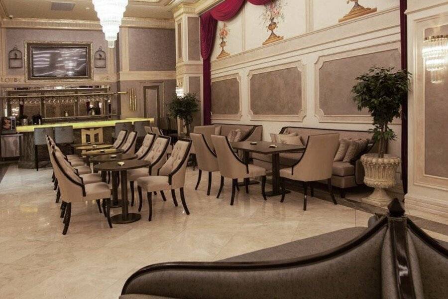 Miss Hotel & Spa lobby