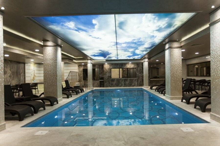 Miss Hotel & Spa indoor pool,spa