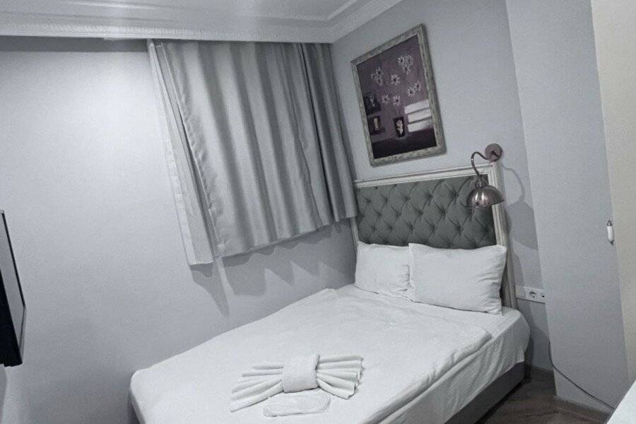 Good Night Hotel Istanbul hotel bedroom