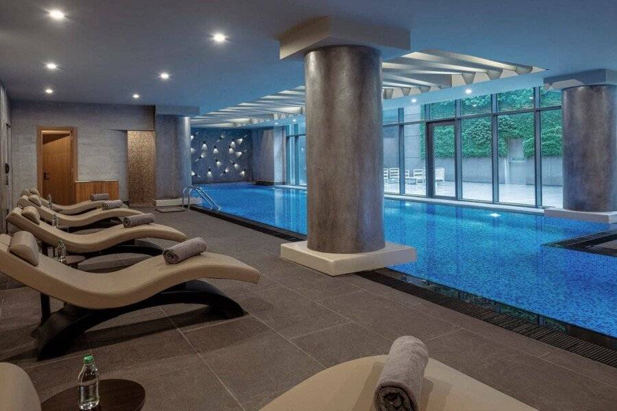 Sofitel Taksim spa, indoor pool