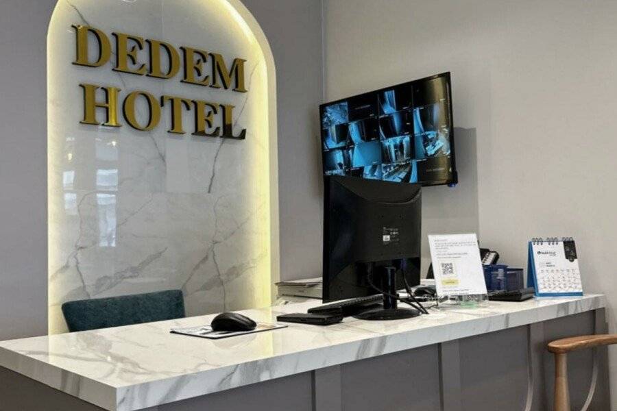 Boutique Dedem Hotel Sultanahmet front desk, lobby, hotel facade