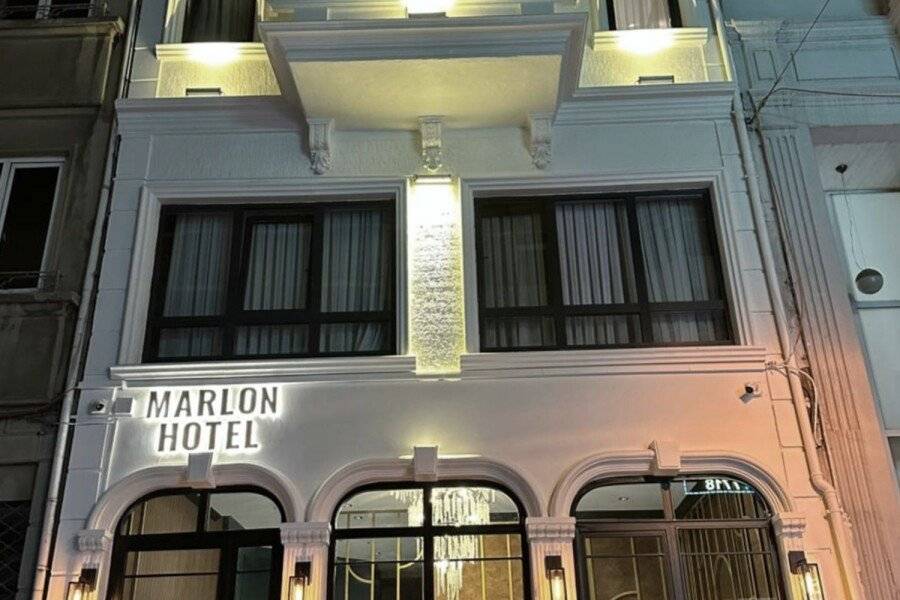 Marlon Hotel facade