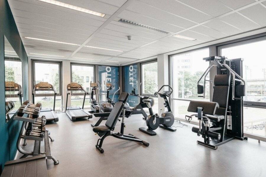 Amsterdam ID Aparthotel fitness centre