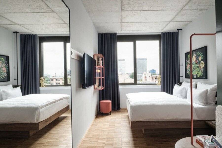 URBAN LOFT hotel bedroom