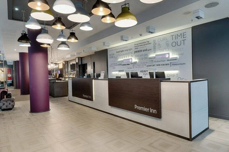 Premier Inn Berlin Alexanderplatz lobby,front desk,