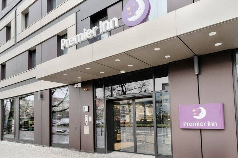 Premier Inn City Wilmersdorf facade