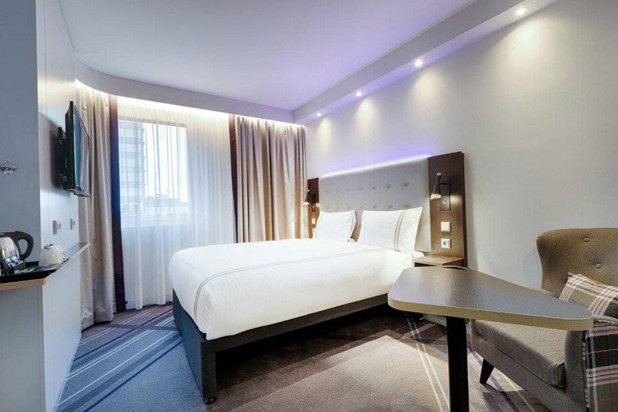 Premier Inn City Wilmersdorf hotel bedroom