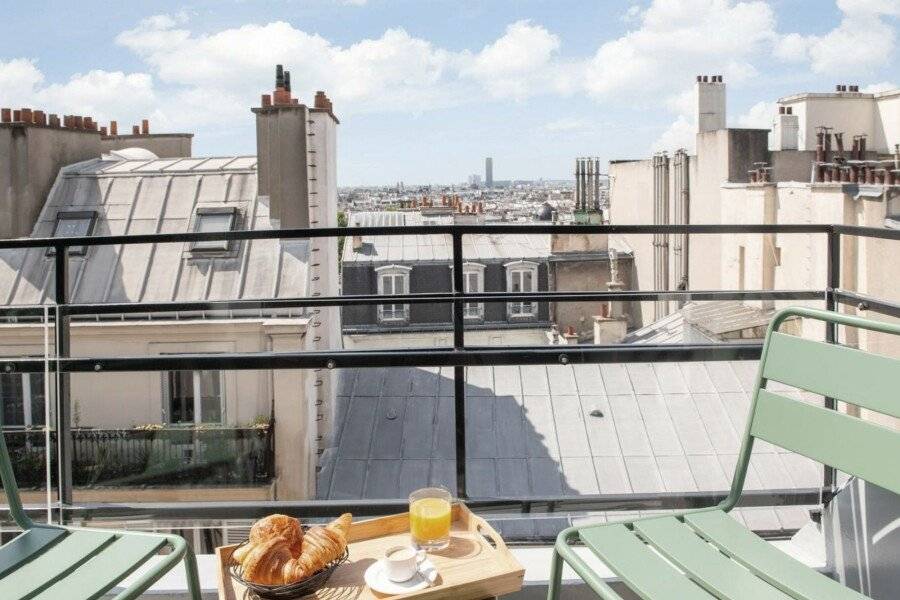 Helussi Hôtel balcony,ocean view,breakfast