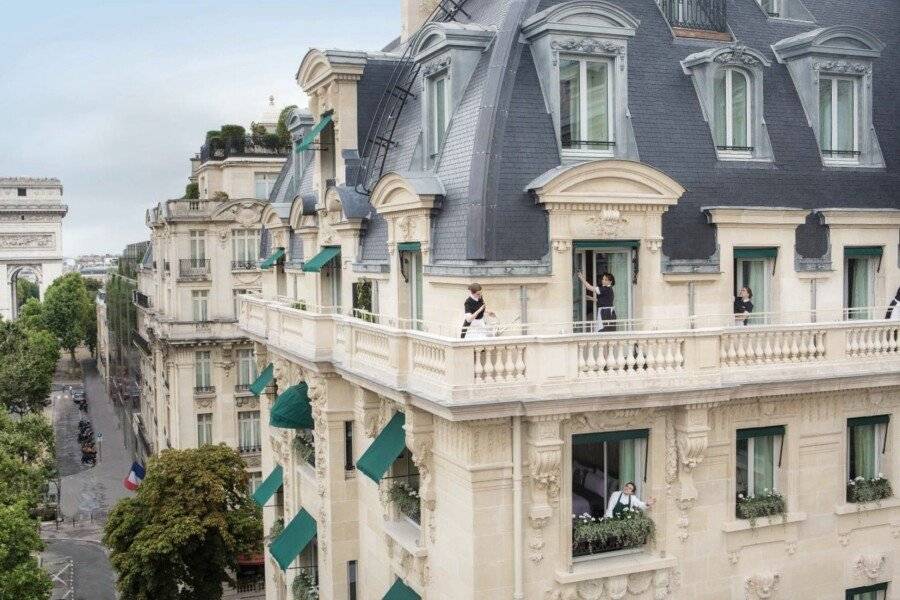 The Peninsula facade, balcony, ocean view