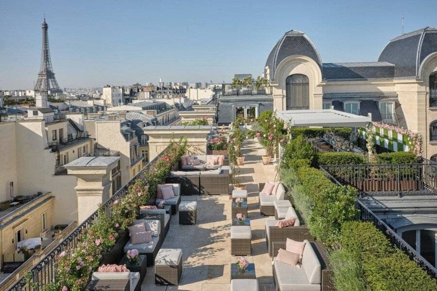 The Peninsula rooftop pool, balcony, ocean view