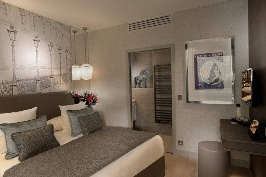 Hotel La Lanterne & Spa By Timhotel hotel bedroom