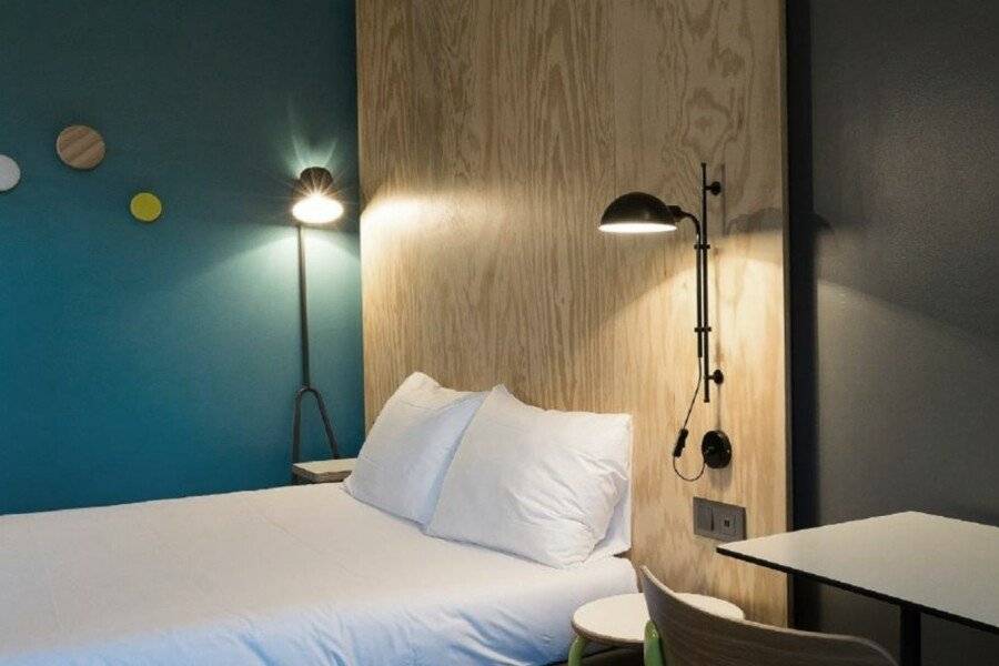 Ibis Styles Place d'Italie - Butte Aux Cailles hotel bedroom