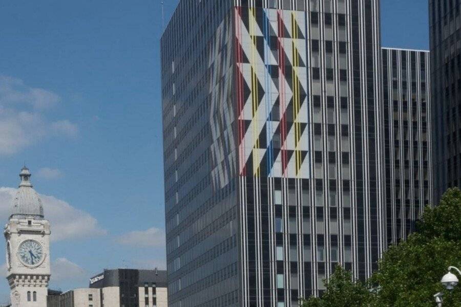 citizenM Gare de Lyon facade