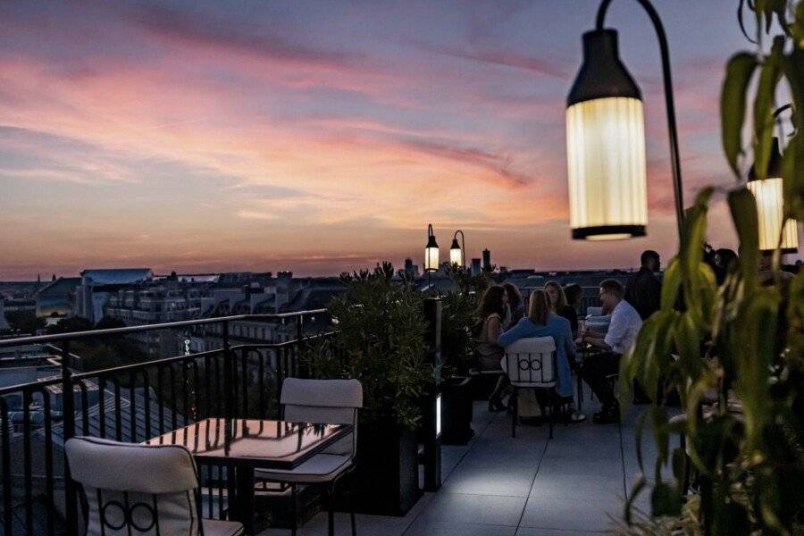 Kimpton - St Honoré Paris, an IHG Hotel rooftop pool,restaurant,bar