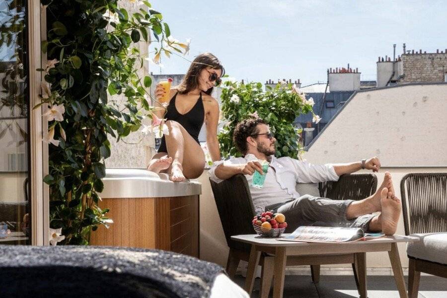 Paris j'Adore Hotel & Spa []