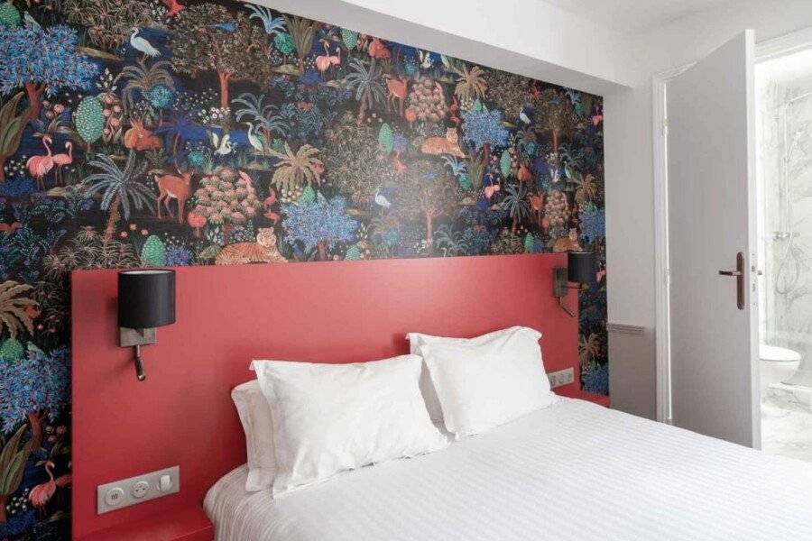 Hôtel 31 - Tour Eiffel hotel bedroom