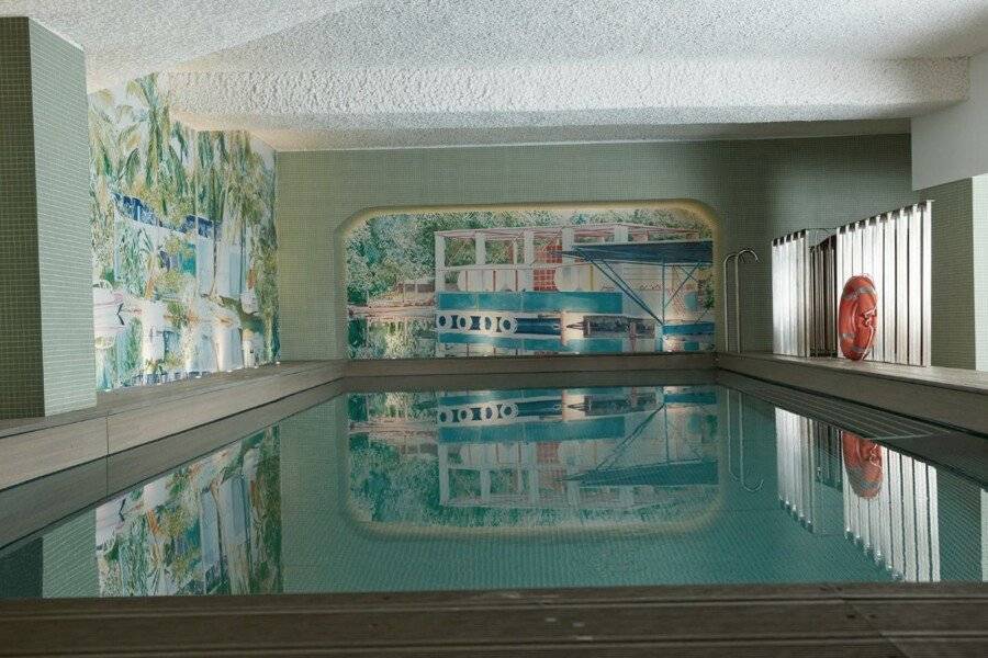 Drawing House indoor pool