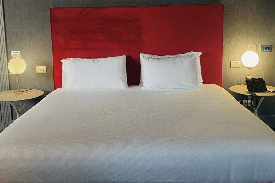 Palazzo Cornalia hotel bedroom