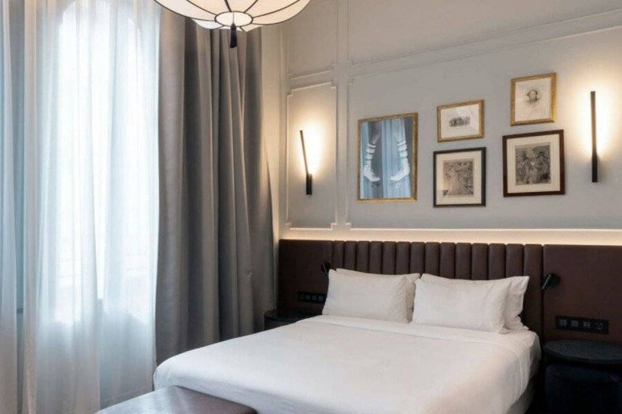 Radisson Collection Hotel hotel bedroom