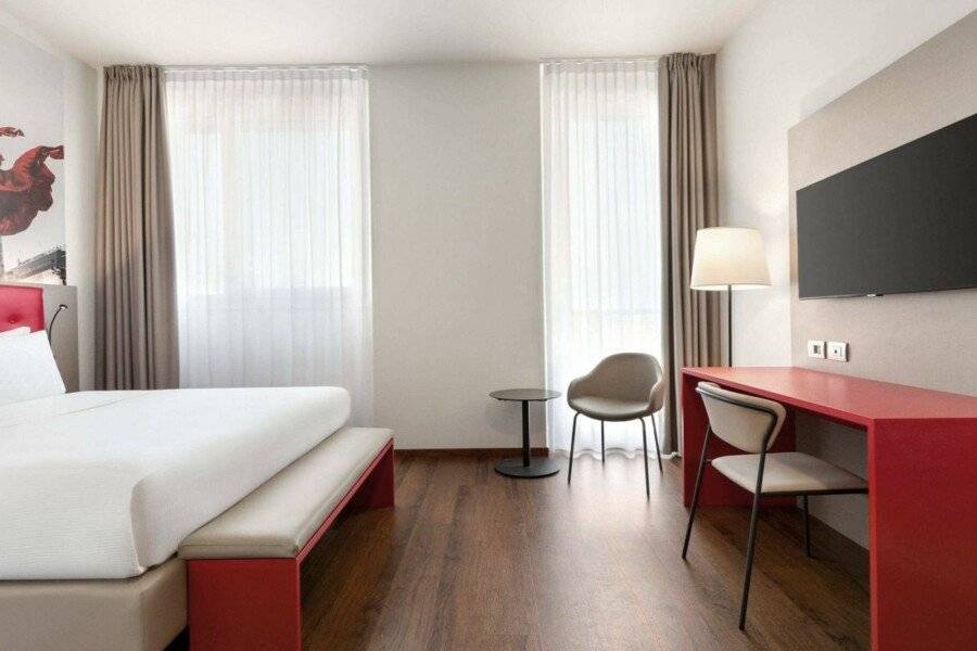 Amedia, Trademark Collection by Wyndham hotel bedroom