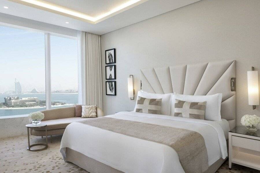 The St. Regis, The Palm hotel bedroom,ocean view