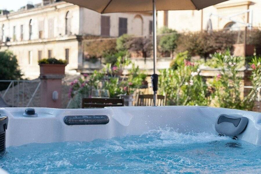 Babuino 79 jacuzzi,garden