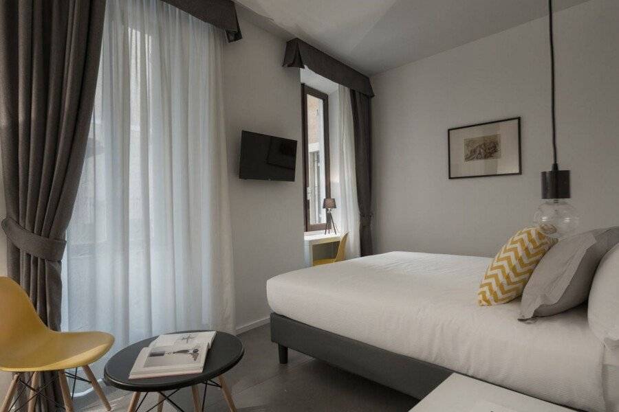 Navona Theatre Hotel hotel bedroom