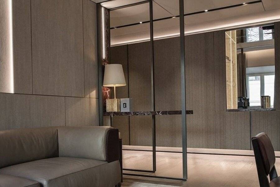 Fendi Private Suites - Small Luxury Hotels of the World hotel bedroom