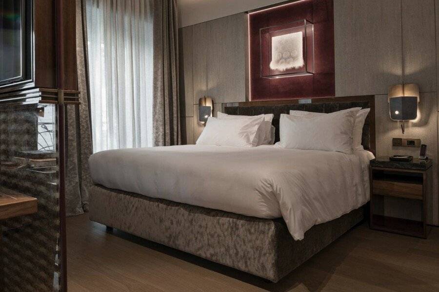 Fendi Private Suites - Small Luxury Hotels of the World hotel bedroom