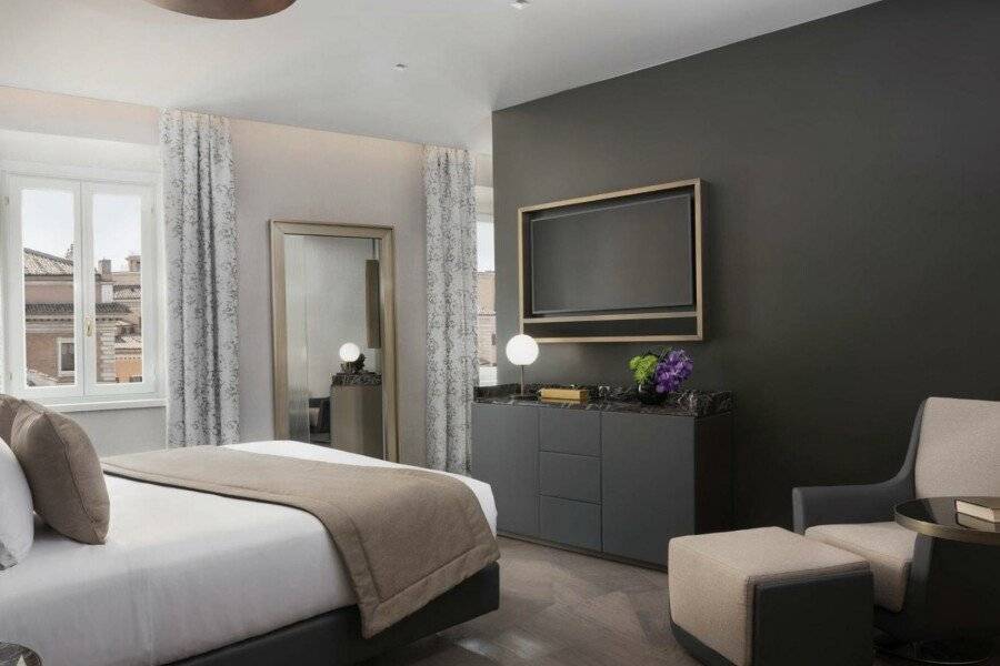 The Pantheon Iconic Hotel, Autograph Collection hotel bedroom