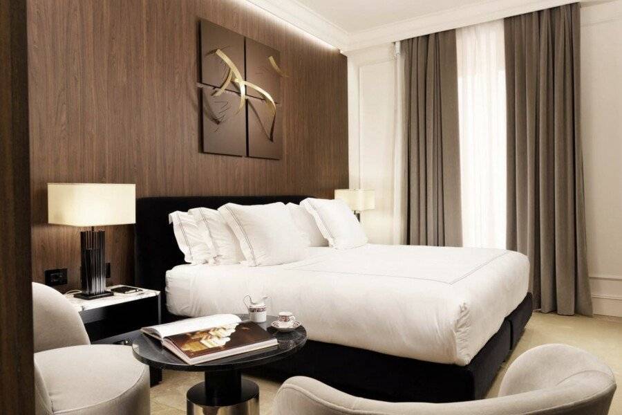 The First Dolce - Preferred Hotels & Resorts hotel bedroom