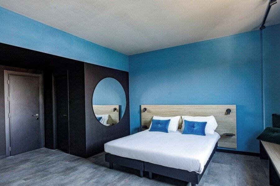 Ibis Styles Roma Aurelia hotel bedroom