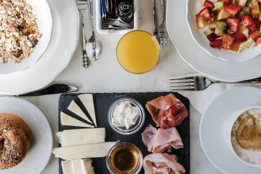 Sonder Piazza di Spagna breakfast