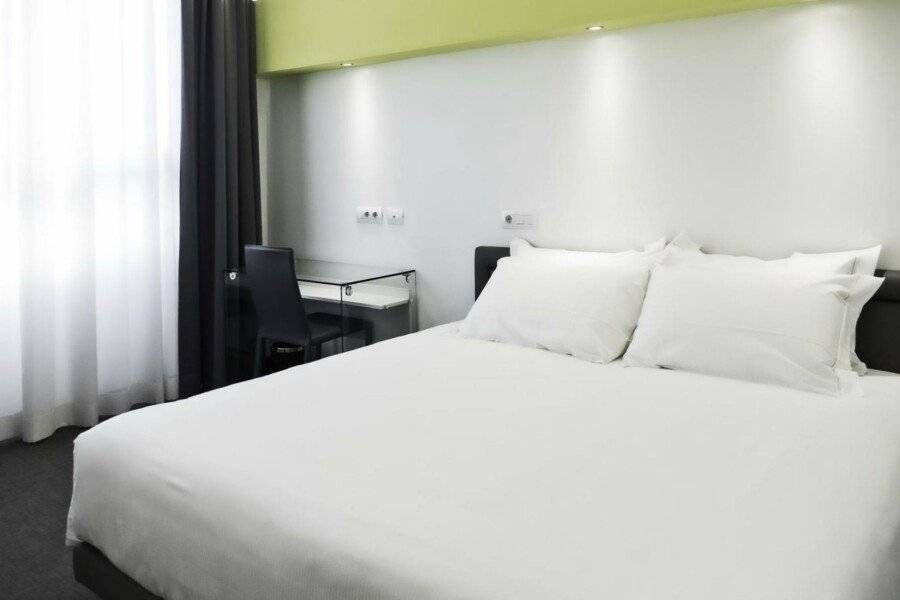 Loto Business Hotel hotel bedroom