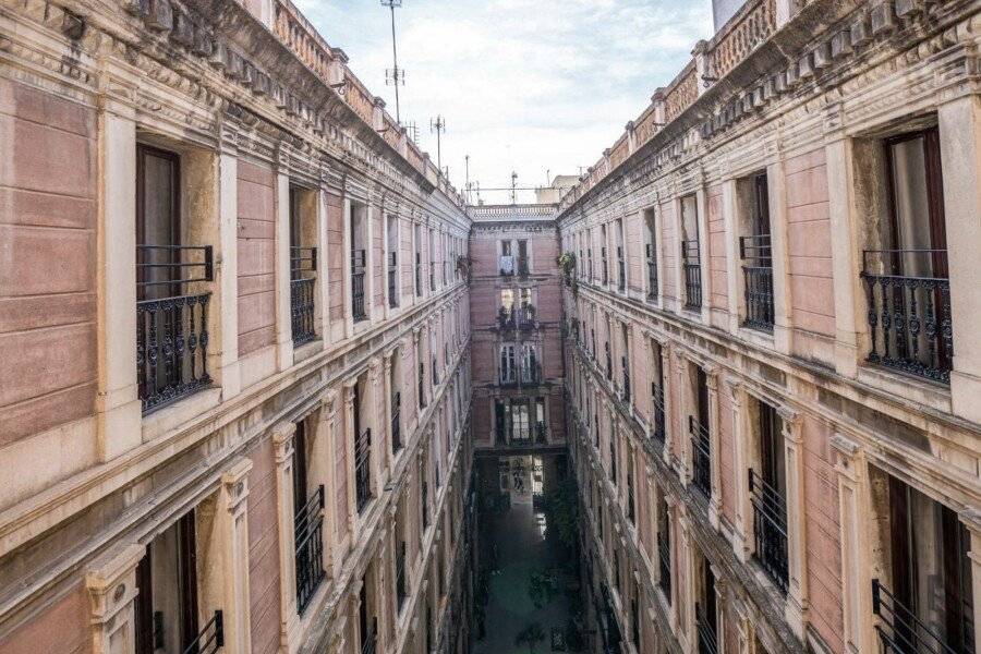 Hotel Rialto facade