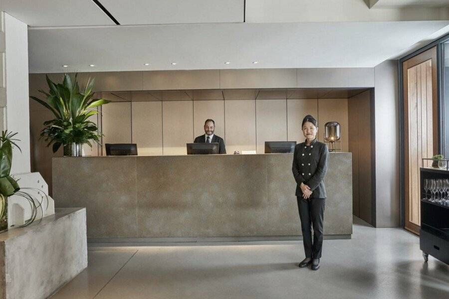 Ohla Eixample lobby,front desk,