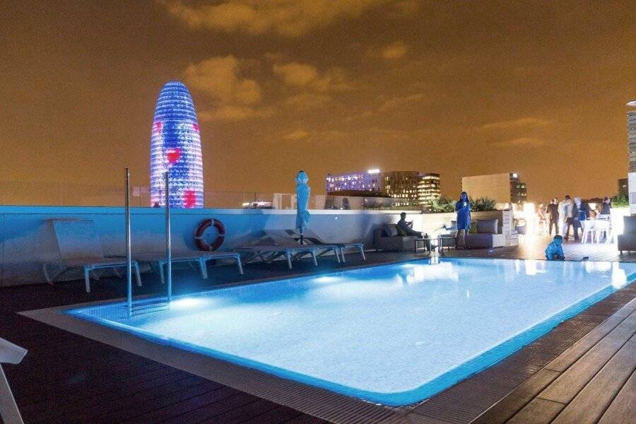 Golden Hotel Barcelona rooftop pool