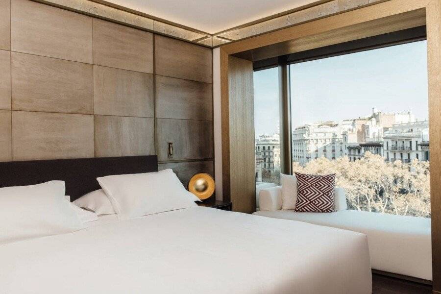 Almanac Barcelona hotel bedroom,ocean view