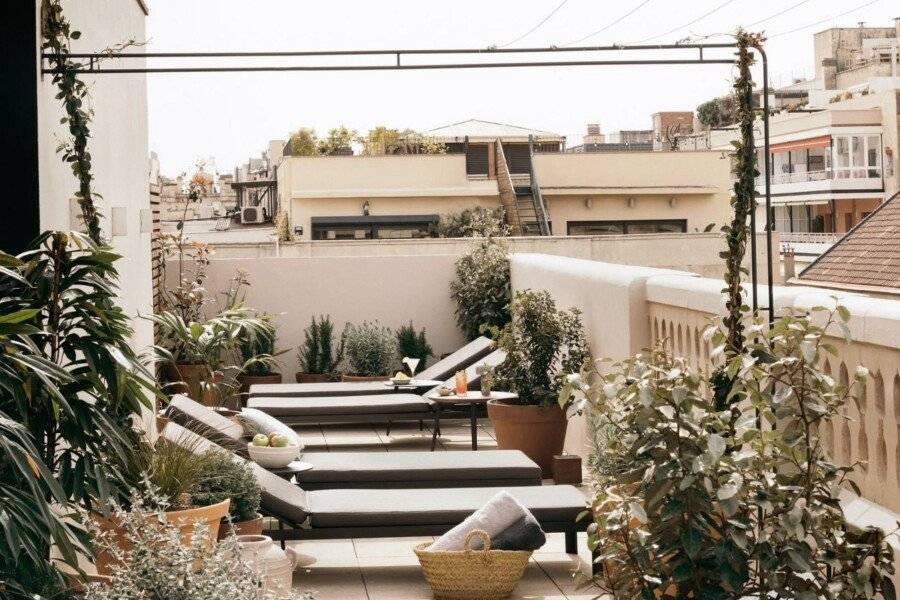 Hotel Casa Sagnier balcony,garden