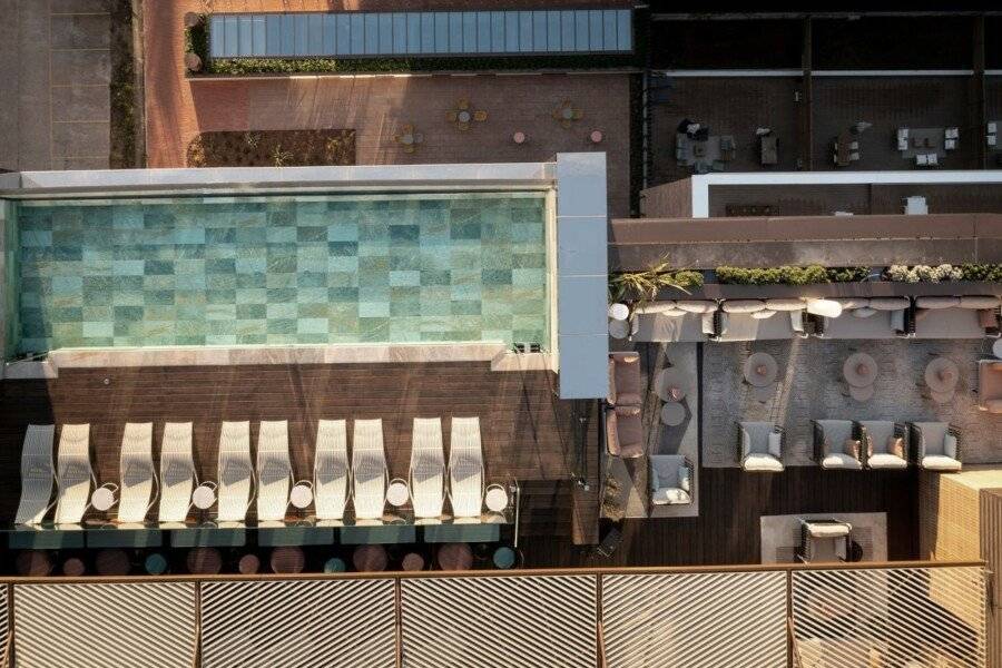 Labtwentytwo, a Tribute Portfolio Hotel rooftop pool,outdoor pool