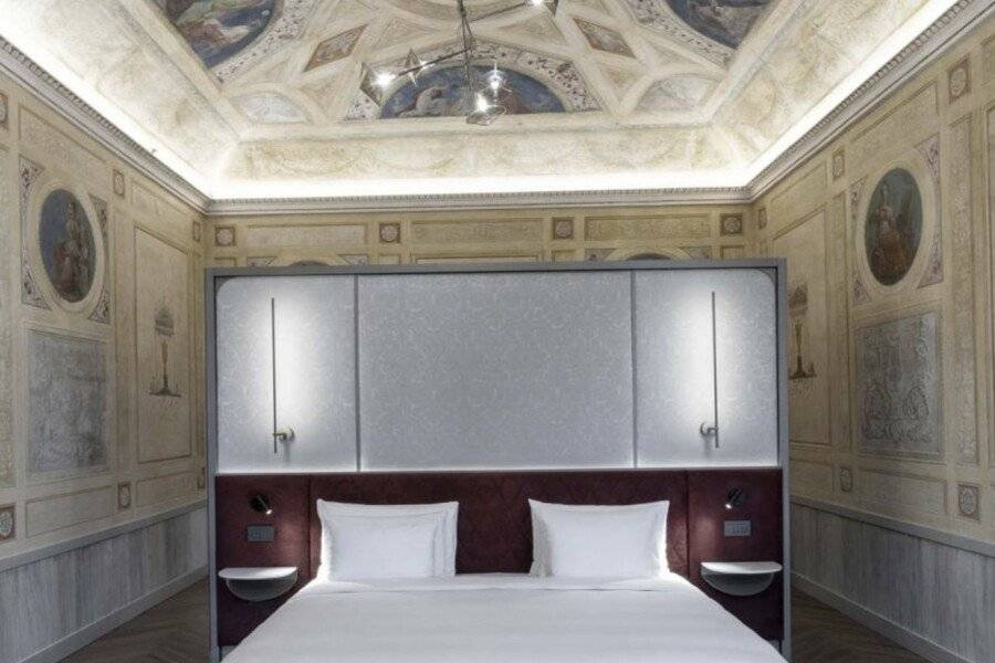 Radisson Collection Hotel, Palazzo Nani hotel bedroom