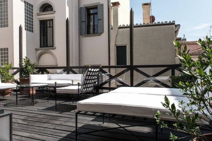 Nolinski Venezia - Evok Collection balcony