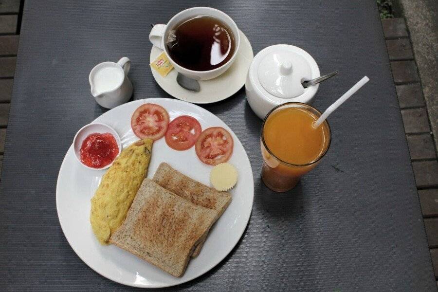 Lamphuhouse Bangkok - SHA Extra Plus Certified breakfast,