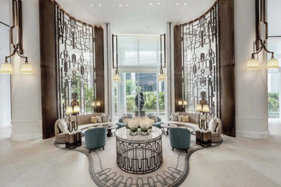 Waldorf Astoria lobby