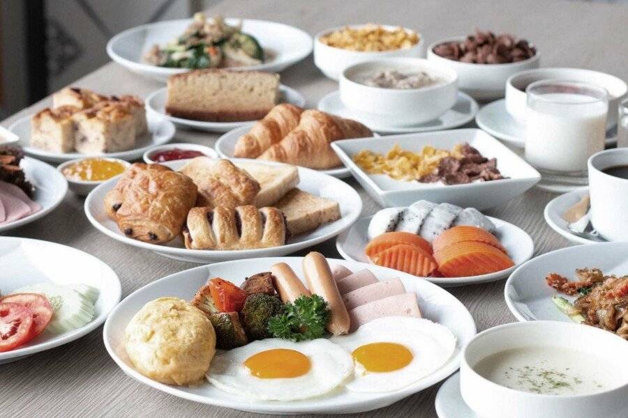 ibis Styles Sukhumvit 4 breakfast