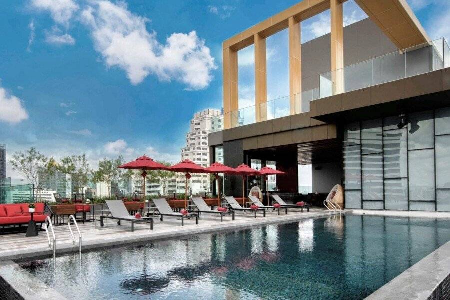 ibis Styles Sukhumvit 4 rooftop pool,outdoor pool