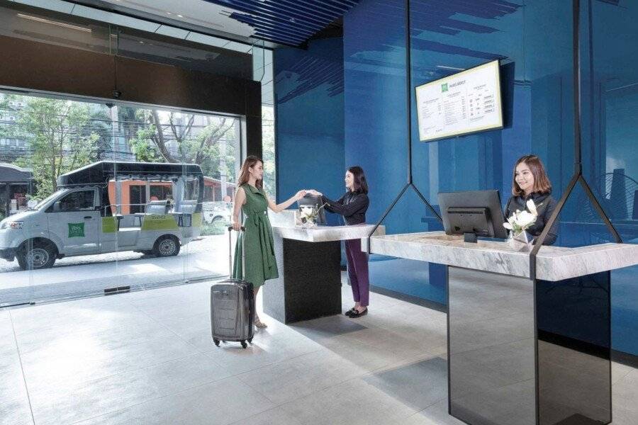 ibis Styles Sukhumvit 4 lobby, front desk