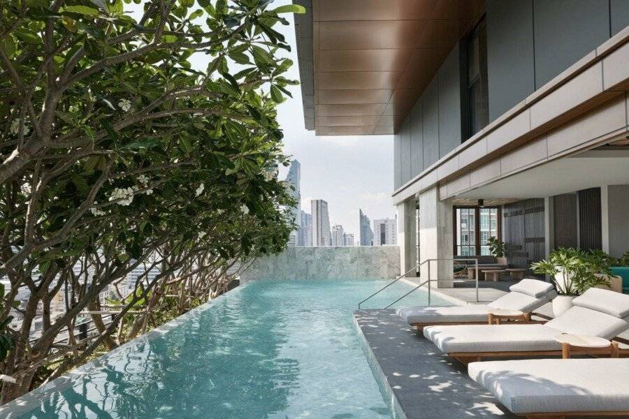 dusitD2 Samyan Bangkok infinity pool, balcony, ocean view